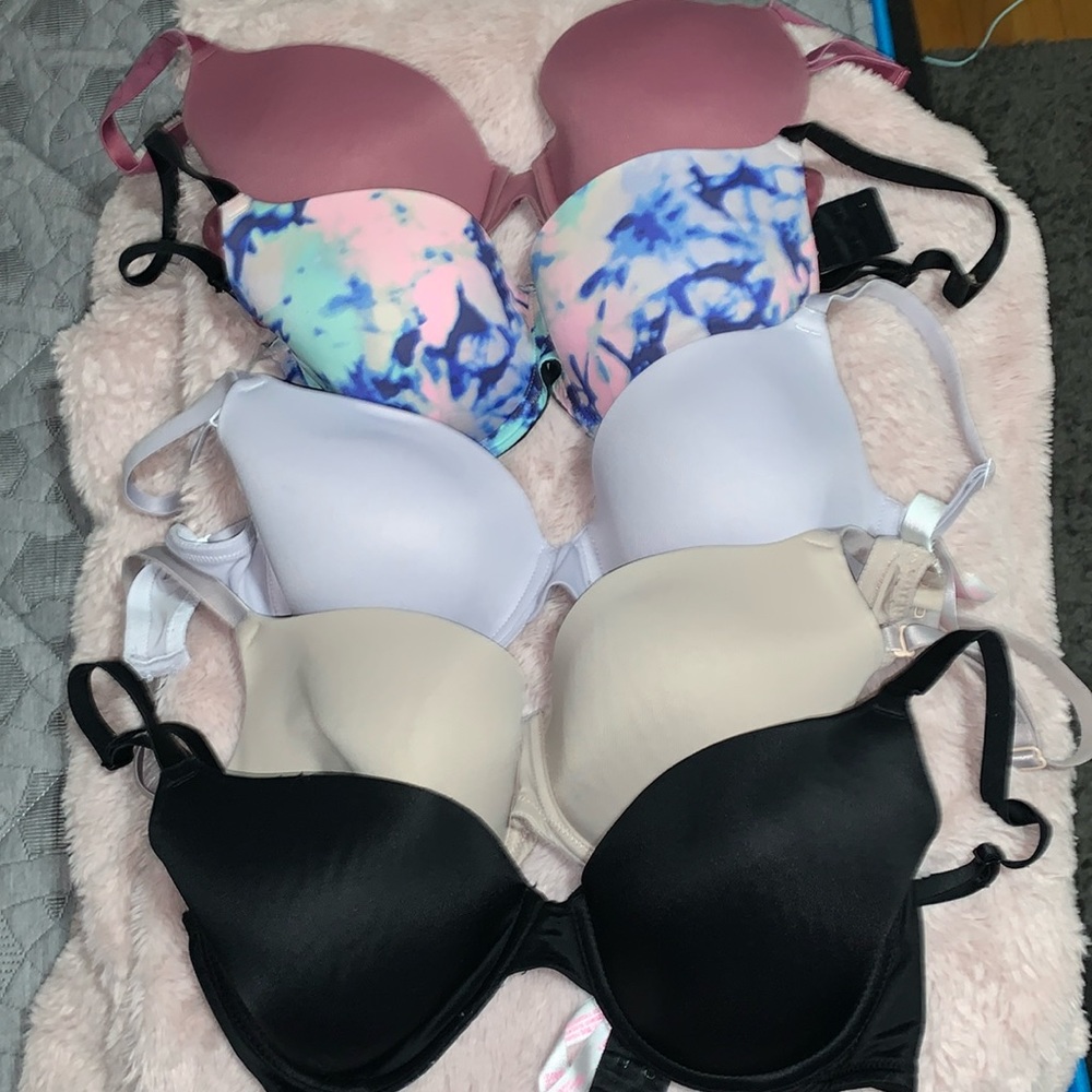 VS PINK Wear Everywhere Tshirt Bra Bundle